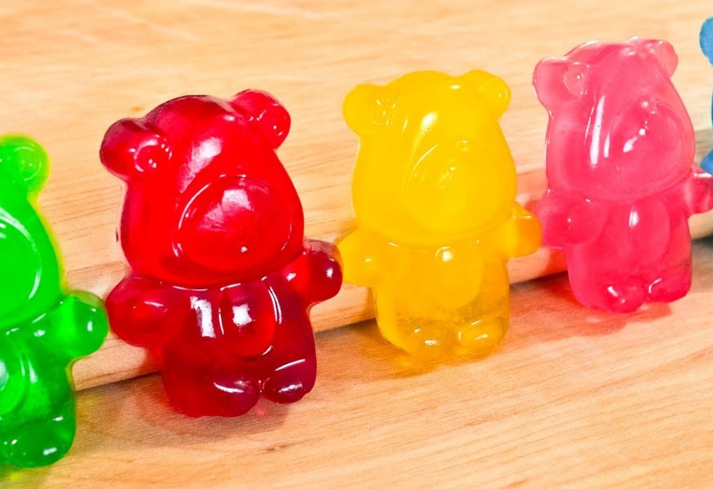 The quiet comfort hidden inside small colorful chews The quiet comfort hidden inside small colorful chews